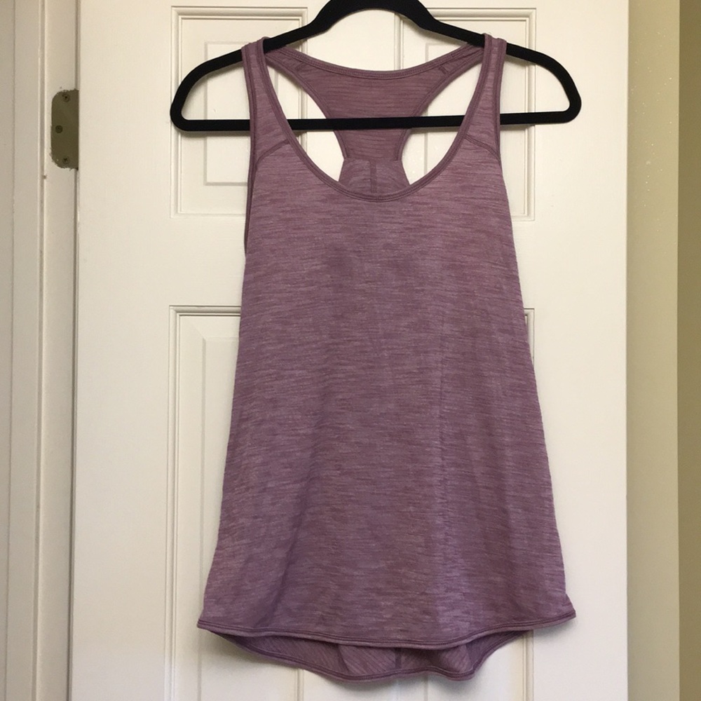 Lululemon Essential tank in size 6